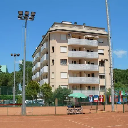 Cozy 80m From The Bibione